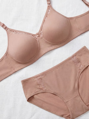Kalyani Nyra Minimalistic Lace Medium Coverage Wirefree Support Padded Bra Panty Set | D.Mocha