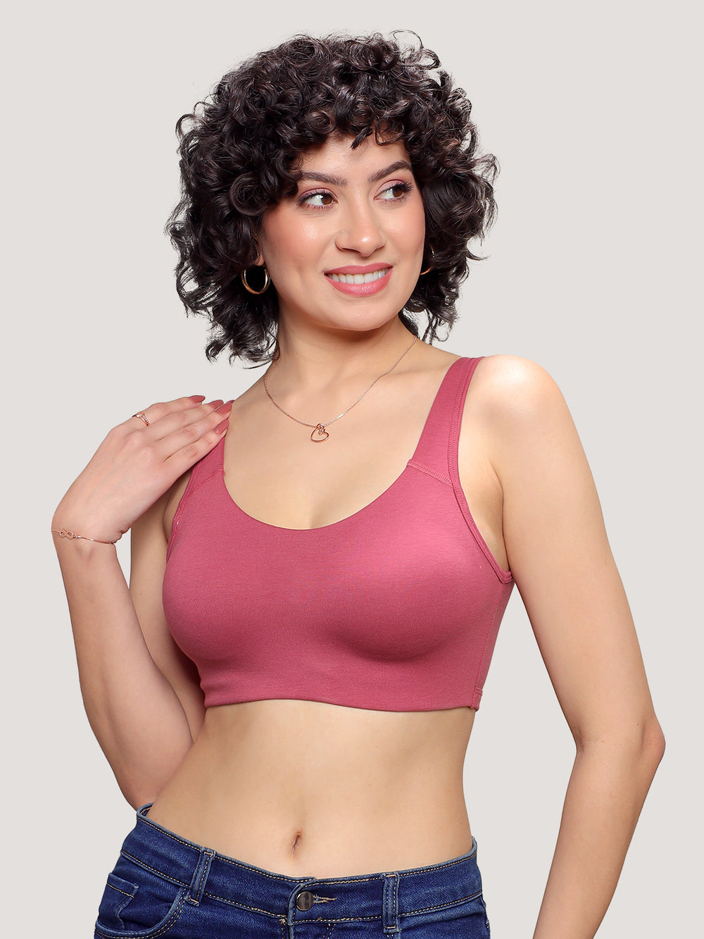 K LINGERIE Daisey Women's Flexible Fit Medium Impact Sports Bra for Light Workouts-L.WINE NAVY BLUE
