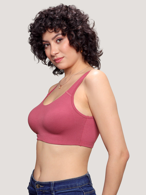 K LINGERIE Daisey Women's Flexible Fit Medium Impact Sports Bra for Light Workouts-M.WHITE L.WINE