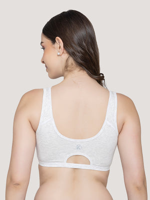 K LINGERIE Daisey Women's Flexible Fit Medium Impact Sports Bra for Light Workouts-GREY M.WHITE