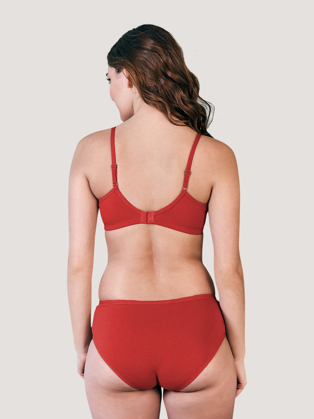 Malini Wirefree Lace Detailing Lingerie Set-RED