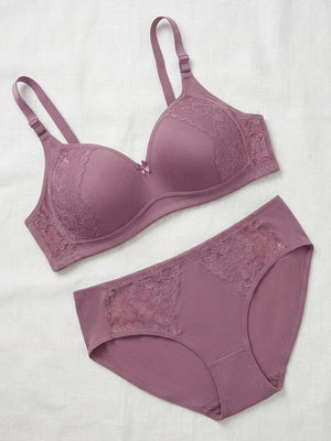 Kalyani Jeniffer Deep Neck Style Wirefree Support Padded Everyday Lace Bra Panty Set | Crepe