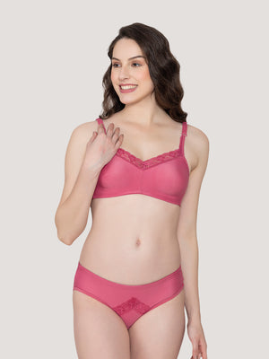 Zuri Everyday Lingerie Set with Lace Neckline-BLUSH